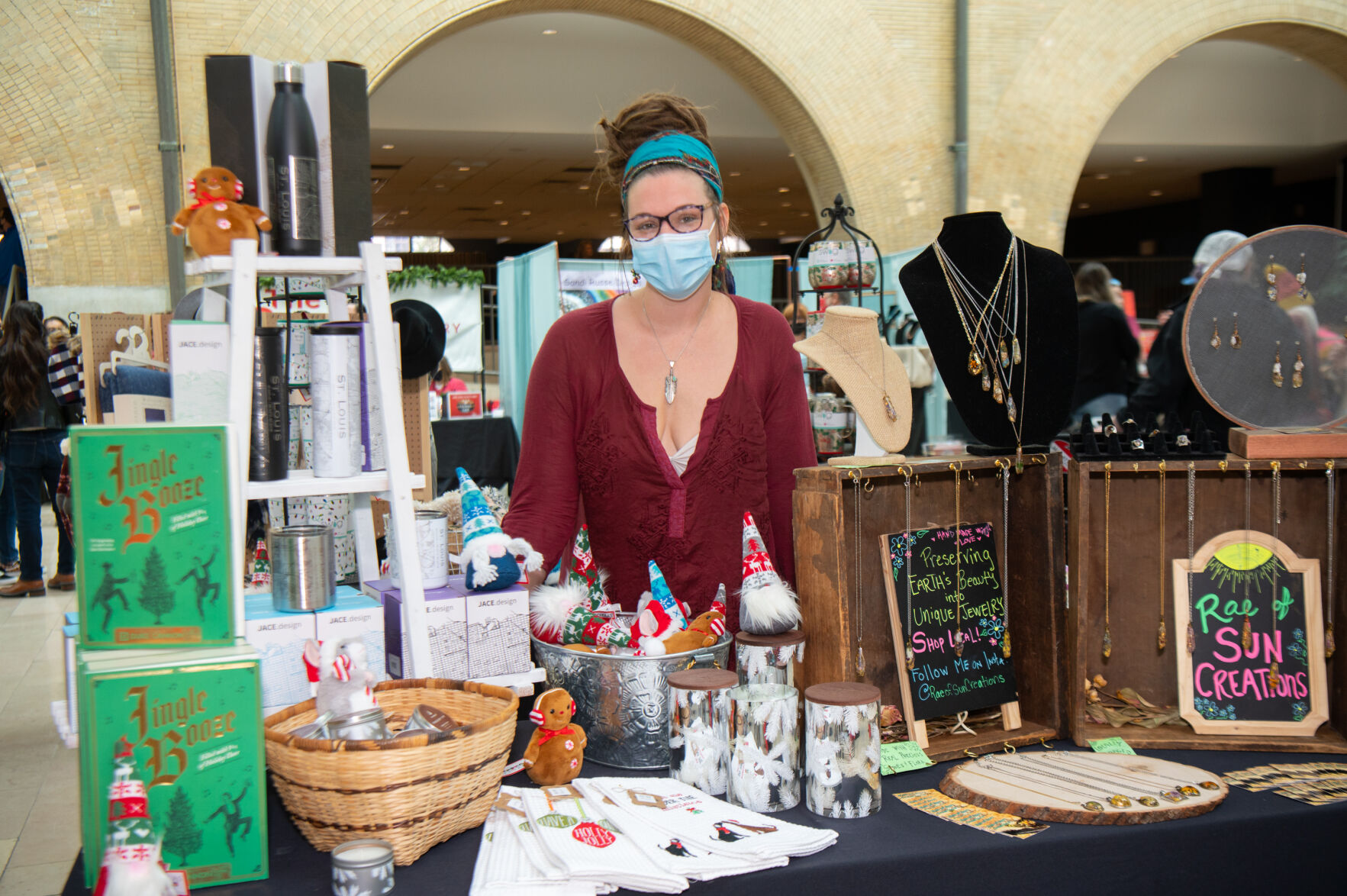 Holiday Pop & Shop at Union Station
